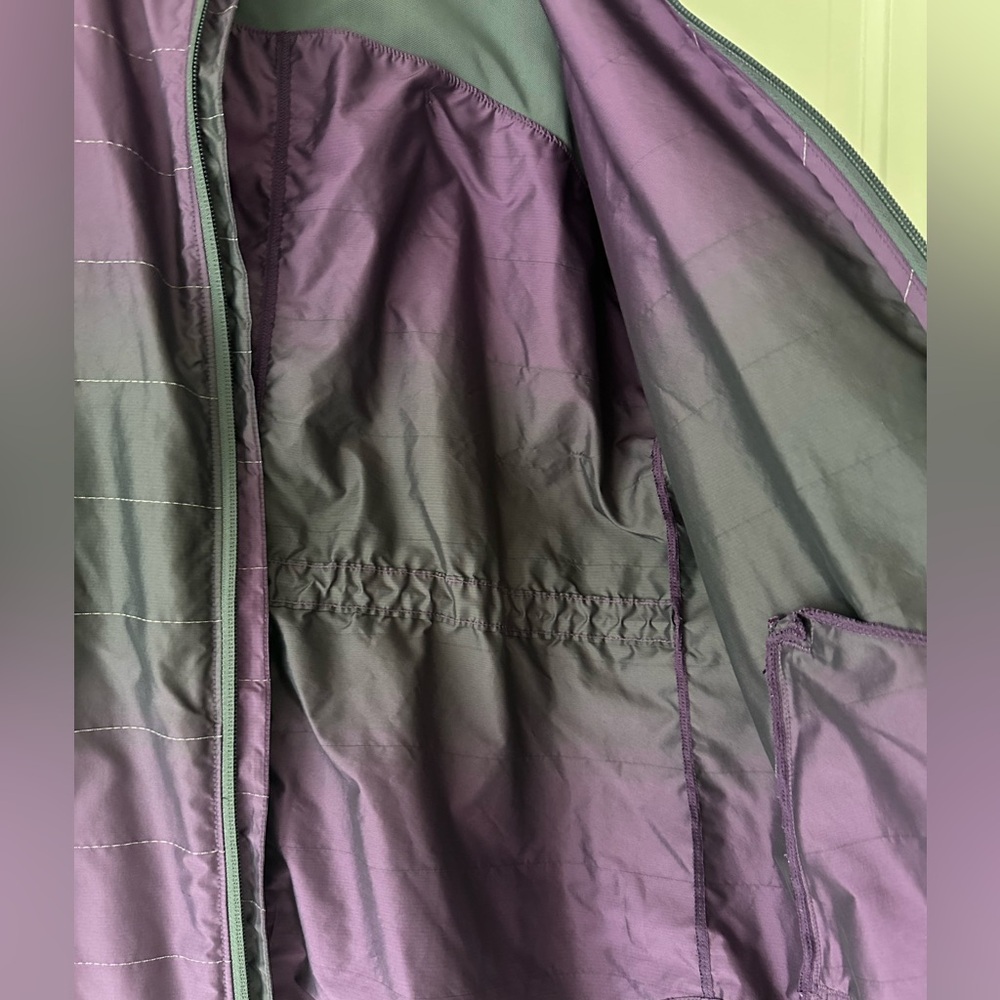 Zella hooded running windbreaker in purple and dark gray ombré. - Picture 2 of 6